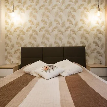 Vip Apartaments For Couple إلفيف المظهر الخارجي الصورة